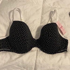 Cacique t-shirt bra size 40D